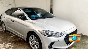 Hyundai Elantra 2016 2.0 AT - 78000 km
