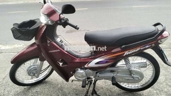 Xe máy zin dan áo dọn lại đẹp leng keng