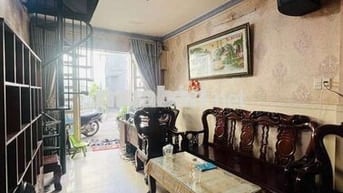 Nhà Tân Phú âu cơ 90m2 giá 6,2 tỷ
