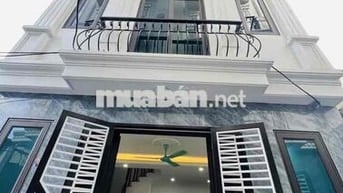 Nhà đẹp trung tâm tổ 10 Phường Yên Nghĩa
