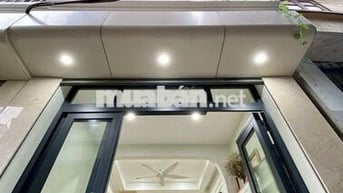 Lạc Long Quân - NHÀ MỚI, NGÕ 3M - 15M RA Ô TÔ TRÁNH - PHÂN LÔ GIÁ 9.X