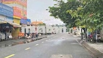 CHDV mặt tiền đường DTS 624M, 5 Tầng, 19PN, 19WC, có thang máy.