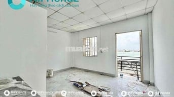 CHO THUÊ PHÒNG BAN CÔNG THOÁNG MÁT SẴN MÁY LẠNH MỚI KENG CHO ANH CHỊ