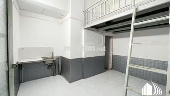 Phòng trọ có gác ở trệt, kế TDTU gần LotteMart, VivoCity. Đi 5p qua Q4