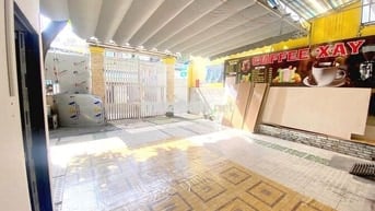 MB SÂN RỘNG GẦN CHỢ THỐNG NHẤT