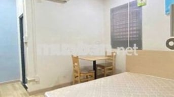 Cho thuê phòng dạng studio đầy đủ nội thất ngay Hoàng Sa, Trường Sa