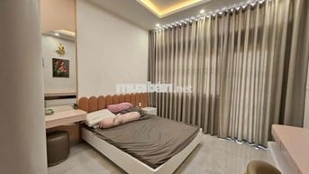 cho thue phòng cao cấp 178 tạ uyên q11