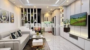 Anh Võ đang cần bán nhà 5t,50m có t/máy tại Mậu Lương,HĐ nhỉnh 8 tỷ