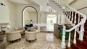 🏠 NHÀ NGANG HIẾM 8m- 1 TRỆT 2 LẦU + SÂN THƯỢNG – HOÀNG DIỆU 2, P. LINH