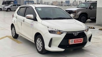 Toyota Wigo 2024 G 1.2 AT - 17000 km