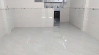 Chính chủ cho thuê nhà hẻn xe tải, gần chợ, trường học, khu an ninh ca