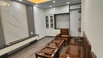 Nhà đẹp 5 tầng 4 ngủ 35m2, MT 3,5m Quang Trung Hà Đông, giá chỉ 6,6 tỷ