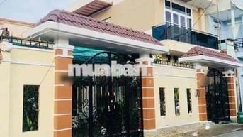 Biệt Thự 315m2 , Đường Xe Hơi 8m, ngang 13m có sân vườn , Lê Văn Lương
