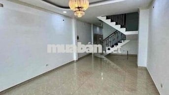 NHÀ 4 PHÒNG MẶT TIỀN KINH DOANH ĐƯỜNG CHỢ LỚN