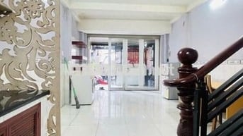 Nhà hẻm 1 sẹc 25m2, 2 phòng ngủ, đường Phan Văn Trị, Q. Bình Thạnh