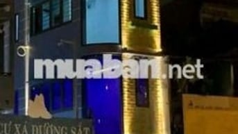 Cho thuê nhà mặt tiền Lý Thái Tổ 3 lầu mới căn góc vị trí đẹp