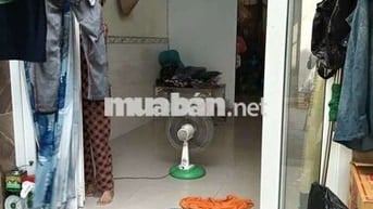 Nhà 2 phòng ngủ.hẻm chợ ấp 4.gần ngã 5 vĩnh lộc