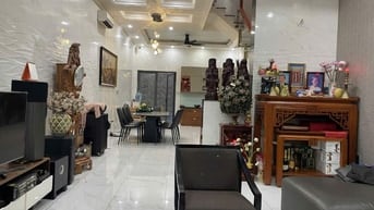 🍃🍃NGAY CÔNG VIÊN💯Cực Đẹp MTNB khu Tên Lửa- 5x20m 4 tầng GẦN Đ/SỐ 6