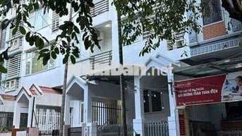 CHO THUÊ VĂN PHÒNG VÀ HẦM 60m2 HÀ ĐÔNG