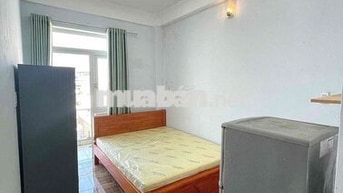 🏠Cho Thuê Phòng - Cửa Sổ - Ban Công - Đầy Đủ Nội Thất - Ngay Hàng Xanh