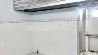 Phòng trọ 20m2 có gác sẵn máy lạnh nằm sát VLU CS3