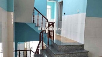 Cho thuê nhà 100m2 có: 3pn bên trường học Đông Hoà - Dĩ An