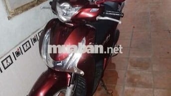 Xe máy Honda SH 150 màu đỏ đời 2014