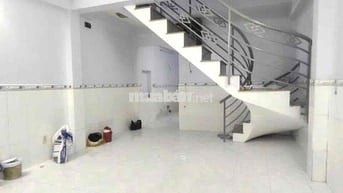 Cho thuê nhà đs 6,p.HBP TĐ đối diện Vạn Phúc 2 tầng mới giá 7,5tr