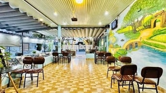 Sang Gấp Vì Không Thời Gian Trông Coi