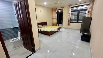 Căn hộ dịch vụ KDC Đai Phúc giáp quận 7,8. DT: 40m2. Full Nội Thất .