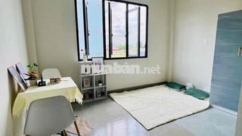 CHO THUÊ PHÒNG MỚI 100% - CỬA SỔ TRỜI THOÁNG MÁT NẰM NGAY TRUNG TÂM