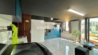 CHO THUÊ DUPLEX CỬA SỔ TRỜI RỘNG 35M2 FULL NỘI THẤT GẦN VLU IUH