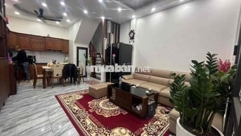 Cho thuê nhà ở Lê Đức Thọ giao Hồ Tùng Mậu, Nguyễn Hoàng, Hàm Nghi, Dư