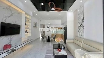 Nhà đẹp biển Nguyễn Tất Thành Đà Nẵng