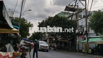 BÁN NHÀ TẠ QUANG BỬU Q8- 2 TẦNG- VỊ TRÍ ĐẮC ĐỊA - SHR- GIÁ CHỈ 2 TỶ 8