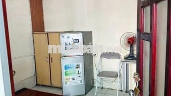Cho thuê nhà 1.6tr kv ngã tư sở