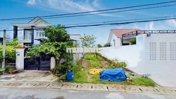 Cần bán lô đất 88m2, ngay KDC Tân Phú Trung -Củ Chi .Giá 1tỳ2,SHR