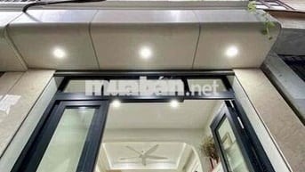 Cần Bán Gấp Nhà Ngõ Oto Tránh Phố Lạc Long Quân