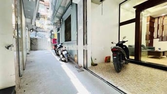 TRUNG TÂM ĐỐNG ĐA – NHÀ ĐẸP 7 TẦNG – CÓ Ô CHỜ THANG MÁY