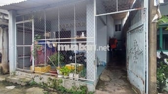 CHO THUÊ NHÀ HẺM XE HƠI - CÁCH MẶT TIỀN 15M - NHÀ TO, GIÁ RẺ.