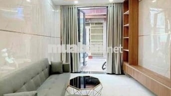 HOÀNG DIỆU QUẬN 4 - 4 TẦNG MỚI ĐẸP Ở NGAY - TẶNG NỘI THẤT - SD 80M2 -