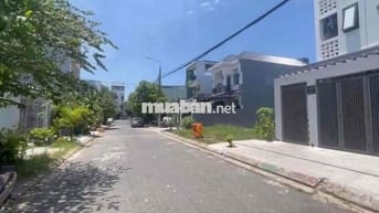 Bàu Mạc 8 vị trí đẹp gần bãi tắm Liên Chiểu