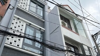 Trệt 2Lầu HXH ĐẬU CỬA LẠC LONG QUÂN ngay CV ĐẦM SEN