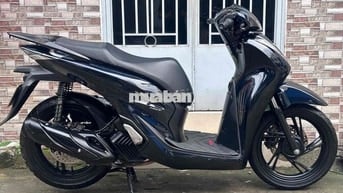 Nhìn lại Honda Dylan - Chiếc tay ga một thời vang bóng SH 150 2021