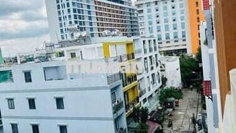 Giảm 2.5 tỷ còn 27.5 tỷ. Toà CHDV 7 tầng + hầm. Doanh thu 200tr/tháng