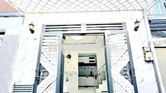 NHÀ ĐẸP - CÁCH MẶT TIỀN HTP 30M - KẾ PHÚ MỸ HƯNG - QUẬN7 CHỈ 2TY78
