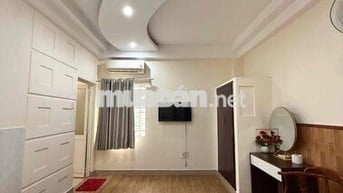 NHÀ CHO THUÊ ĐẦY ĐỦ NỘI THẤT 25m2 - TRUNG TÂM QUẬN 7 - VÀO Ở NGAY