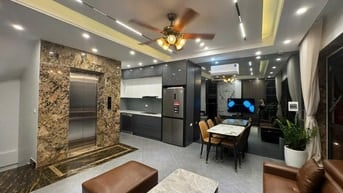 HOT 💥 BÁN HỘ BÀ CHỊ NHÀ ĐẸP KHÔNG TÌ VẾT ĐẦU NGÕ PHỐ TRẠM. SỐ NHÀ ĐẸP