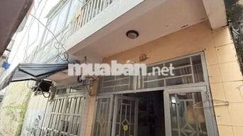 BÁN NHÀ SỔ HỒNG RIÊNG Ngay Công viên phần mềm Quang Trung 2pn 2wc