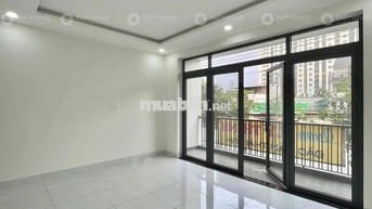 Trống lại Phòng đẹp Bancol Siêu rộng sát chợ siêu thị 3 4 người ở